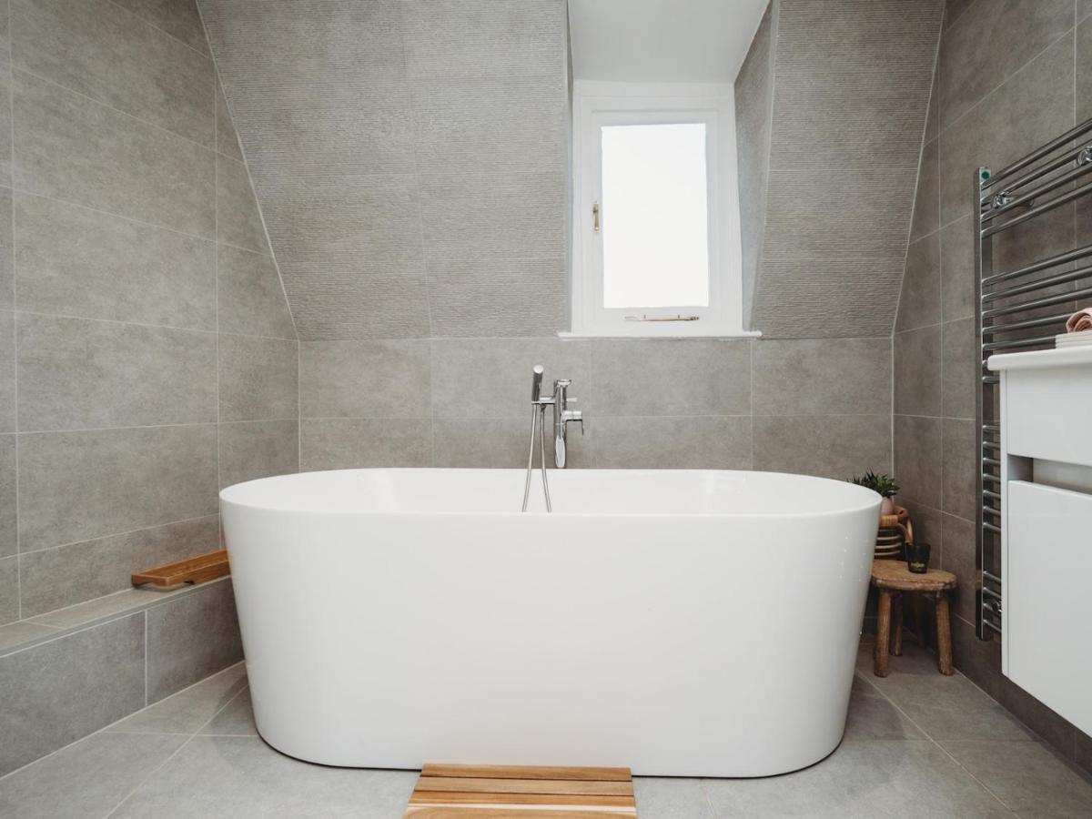 Pass The Keys Stylish 2 Bed Eco Flat In The Heart Of Bath公寓 外观 照片